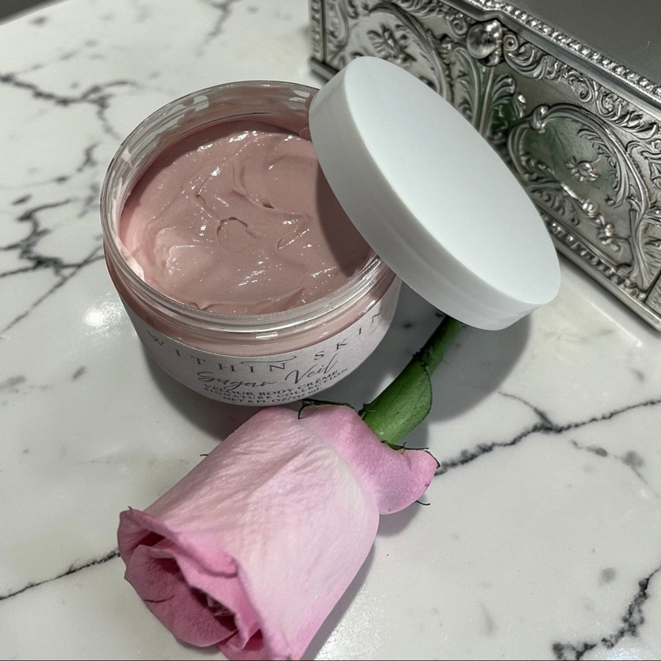 Sugar Veil Velour Body Créme
